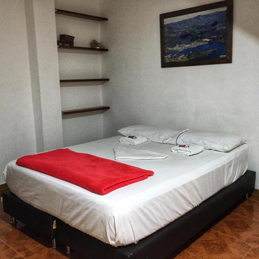 La Casona Hostel Guatapé Exteriér fotografie